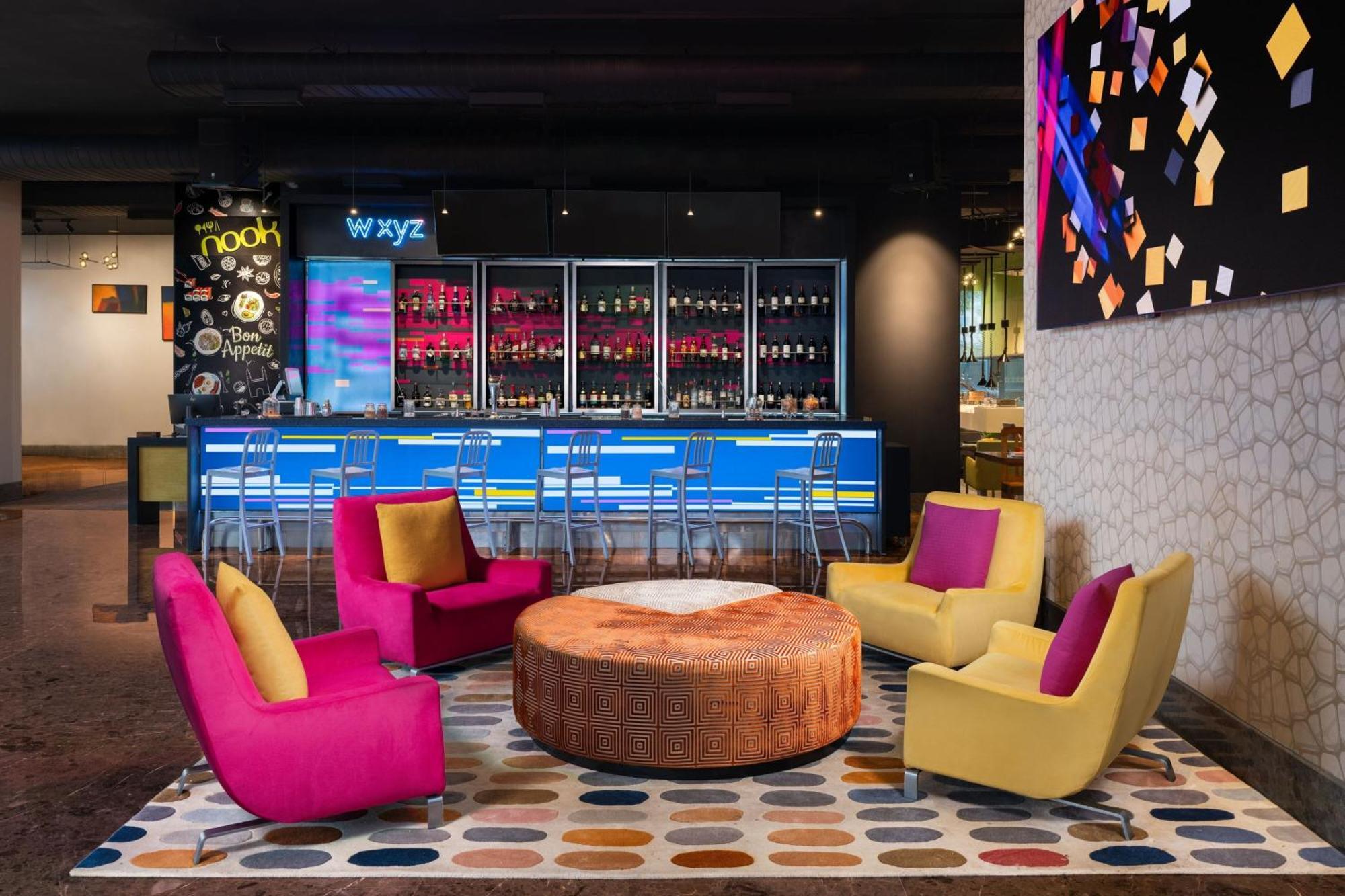 Отель Aloft Bengaluru Outer Ring Road Экстерьер фото
