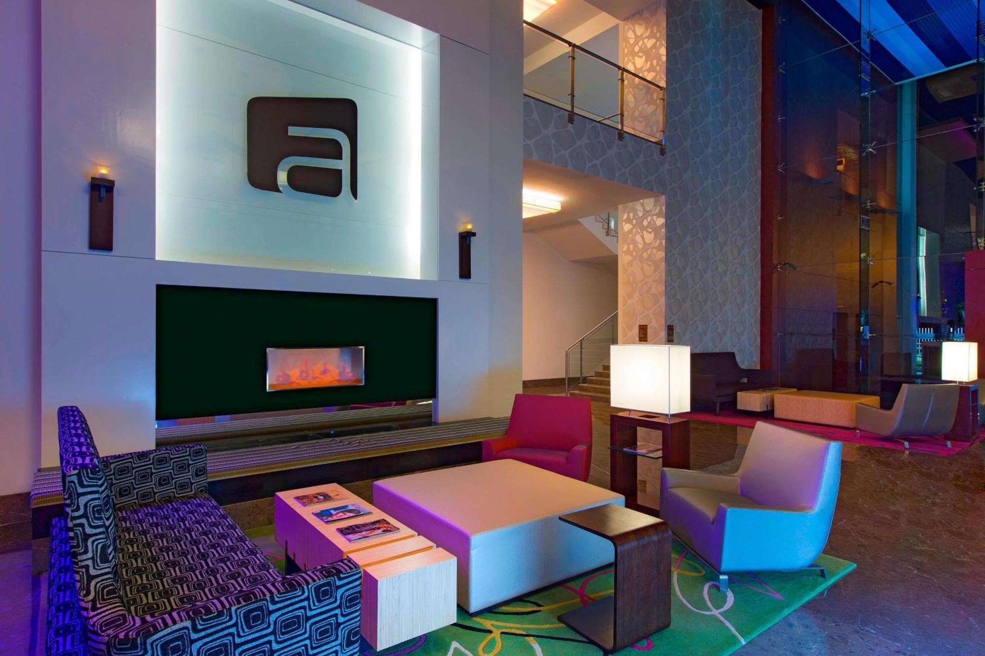 Отель Aloft Bengaluru Outer Ring Road Экстерьер фото